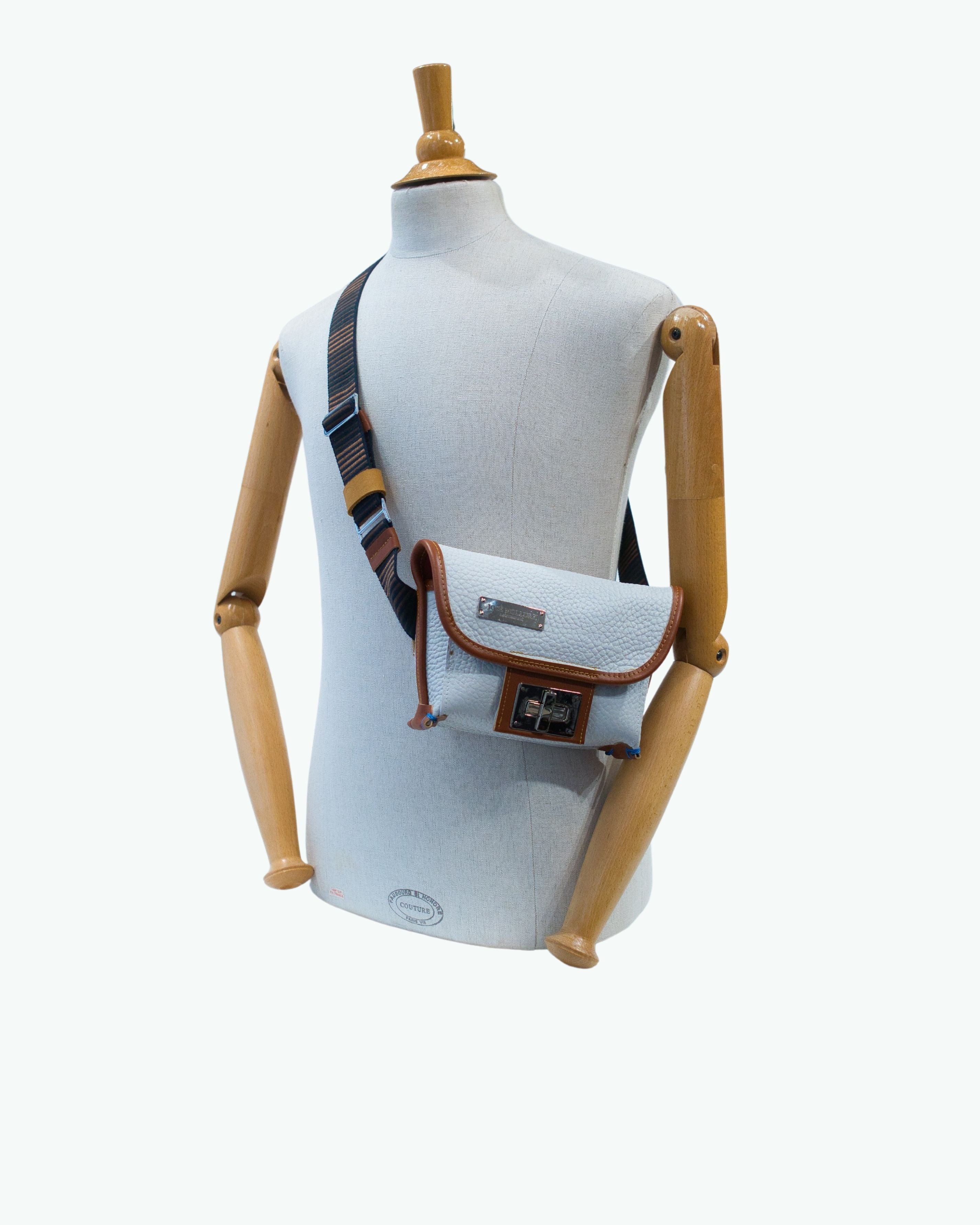 Minimal Ivory | Crossbody