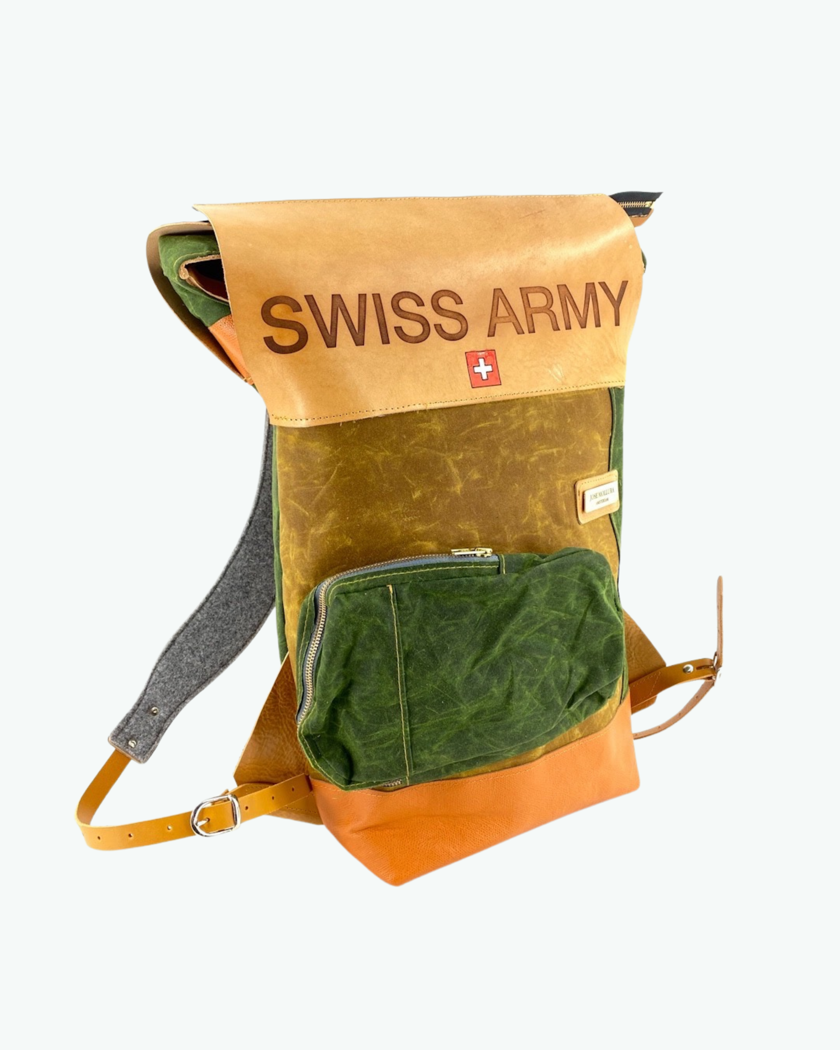 Gota Swiss Army Zipped | Backpack