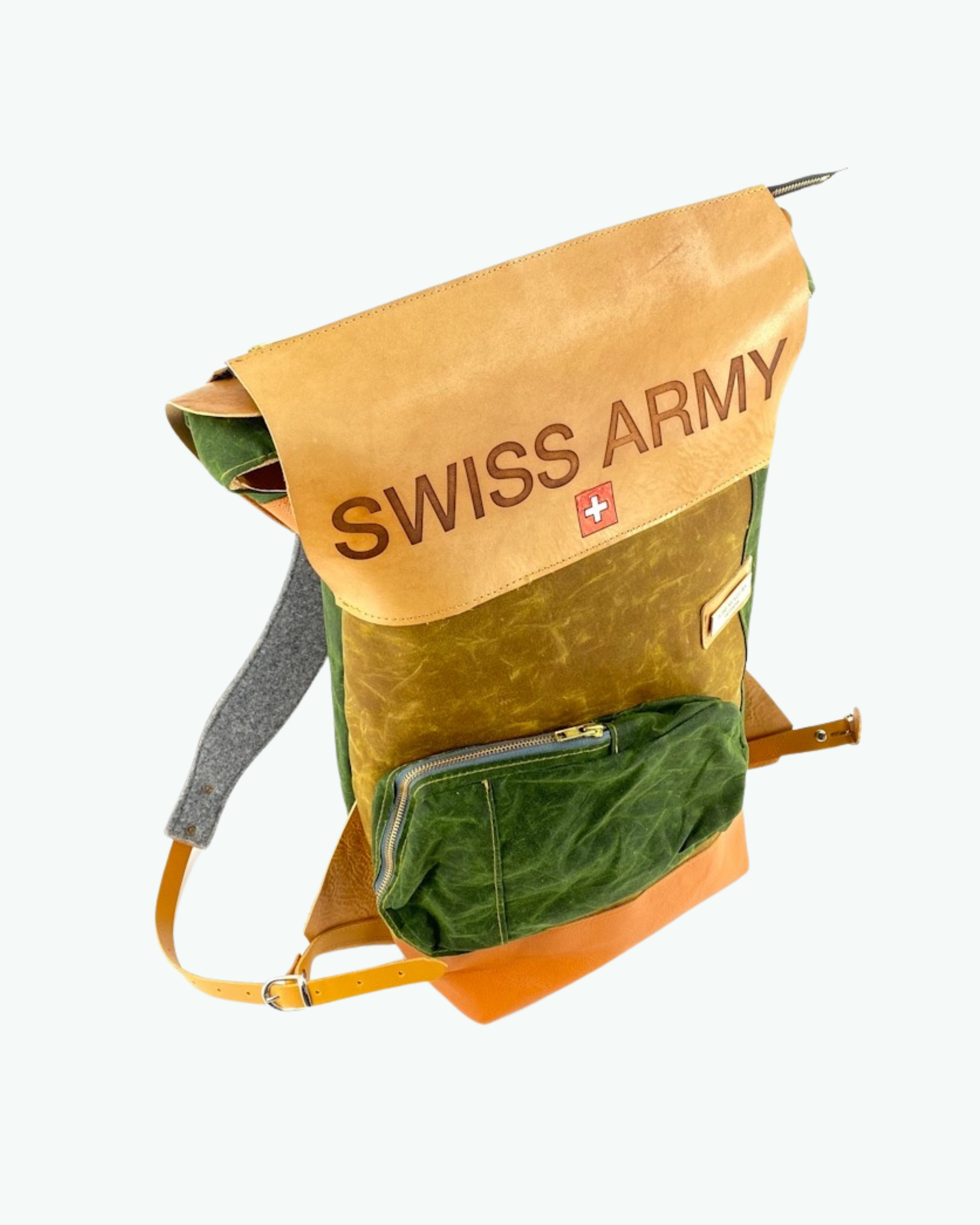 Gota Swiss Army Zipped | Backpack