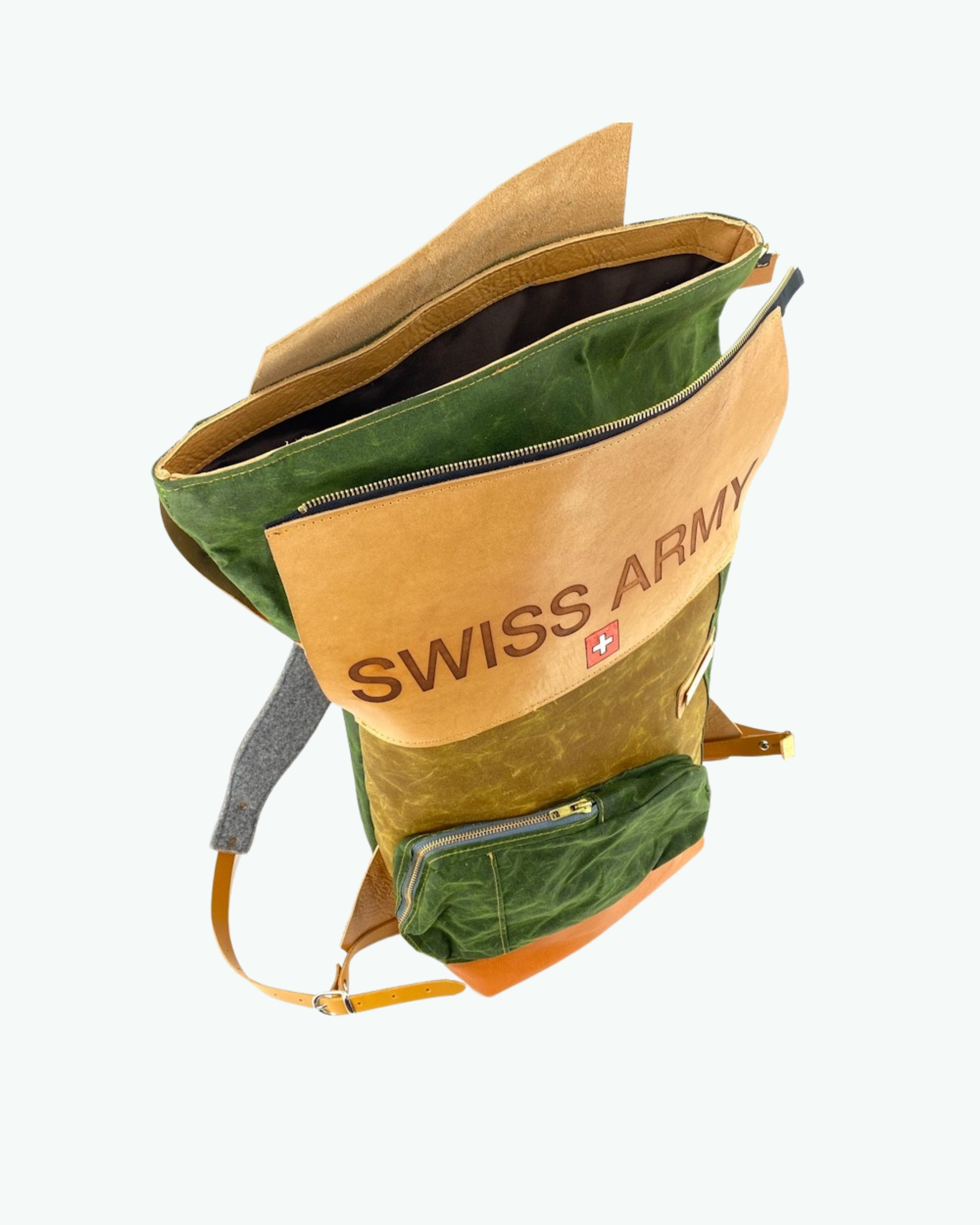 Gota Swiss Army Zipped | Backpack