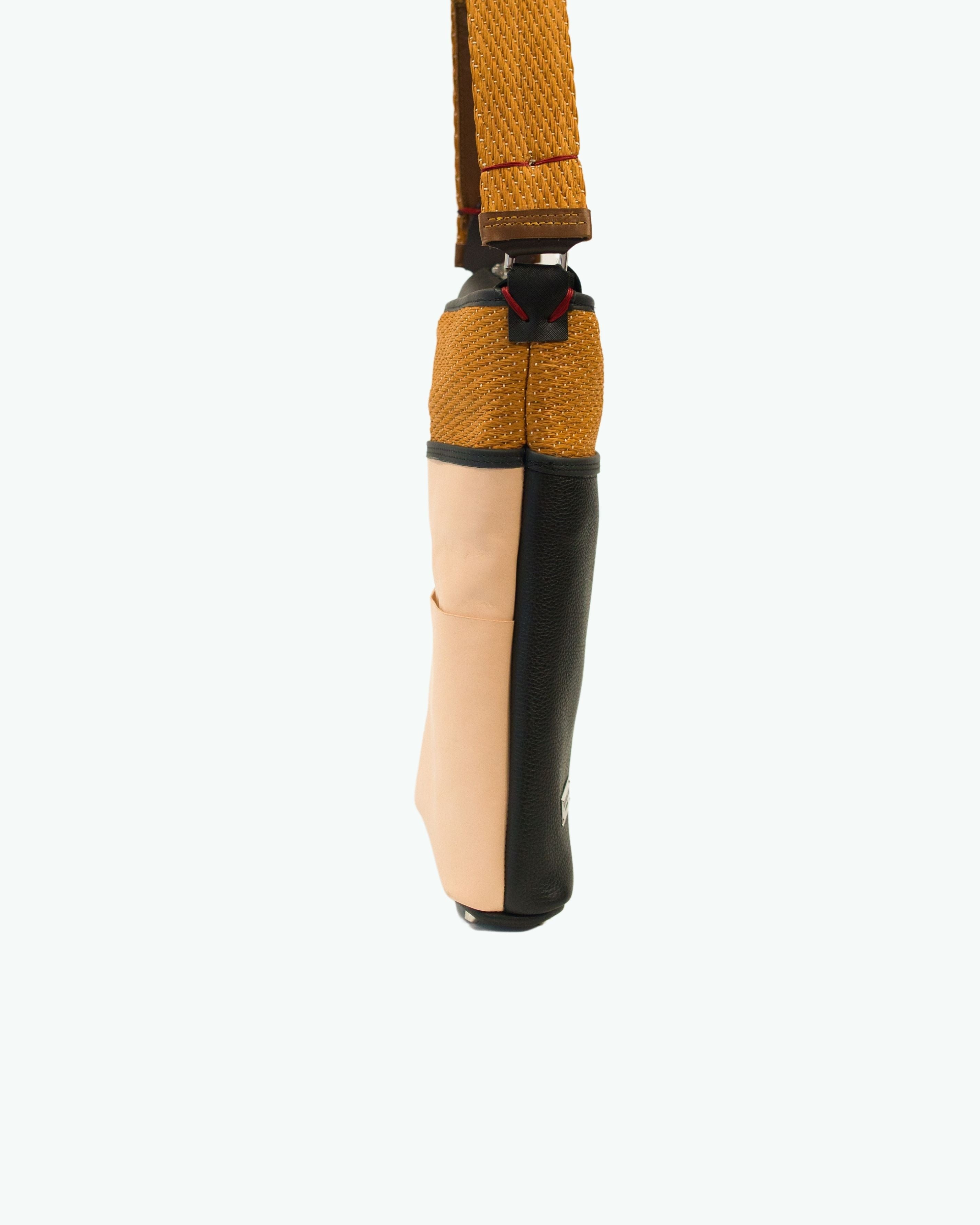 Compact Shoulder | Baguette