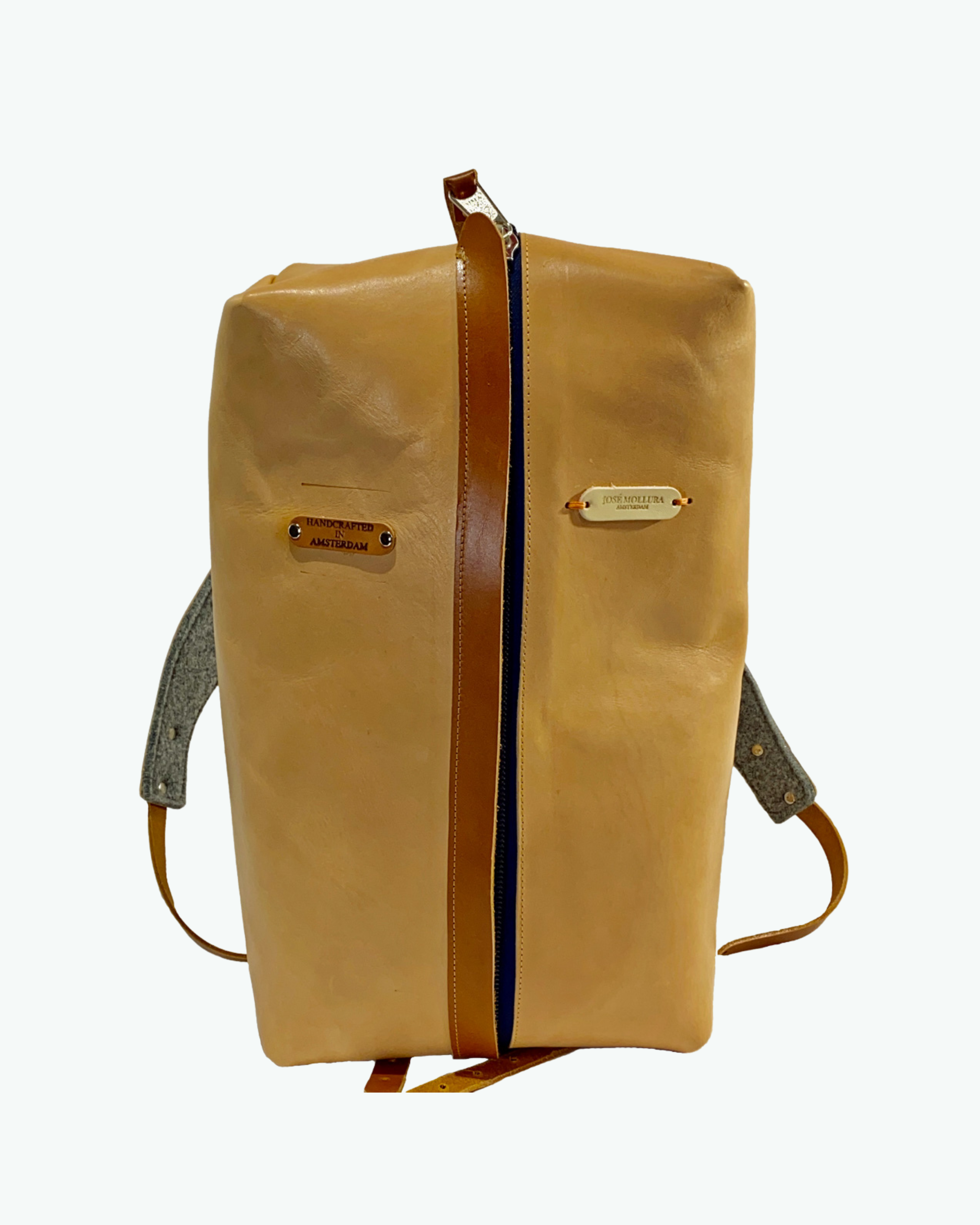 Amber Minimal | Backpack