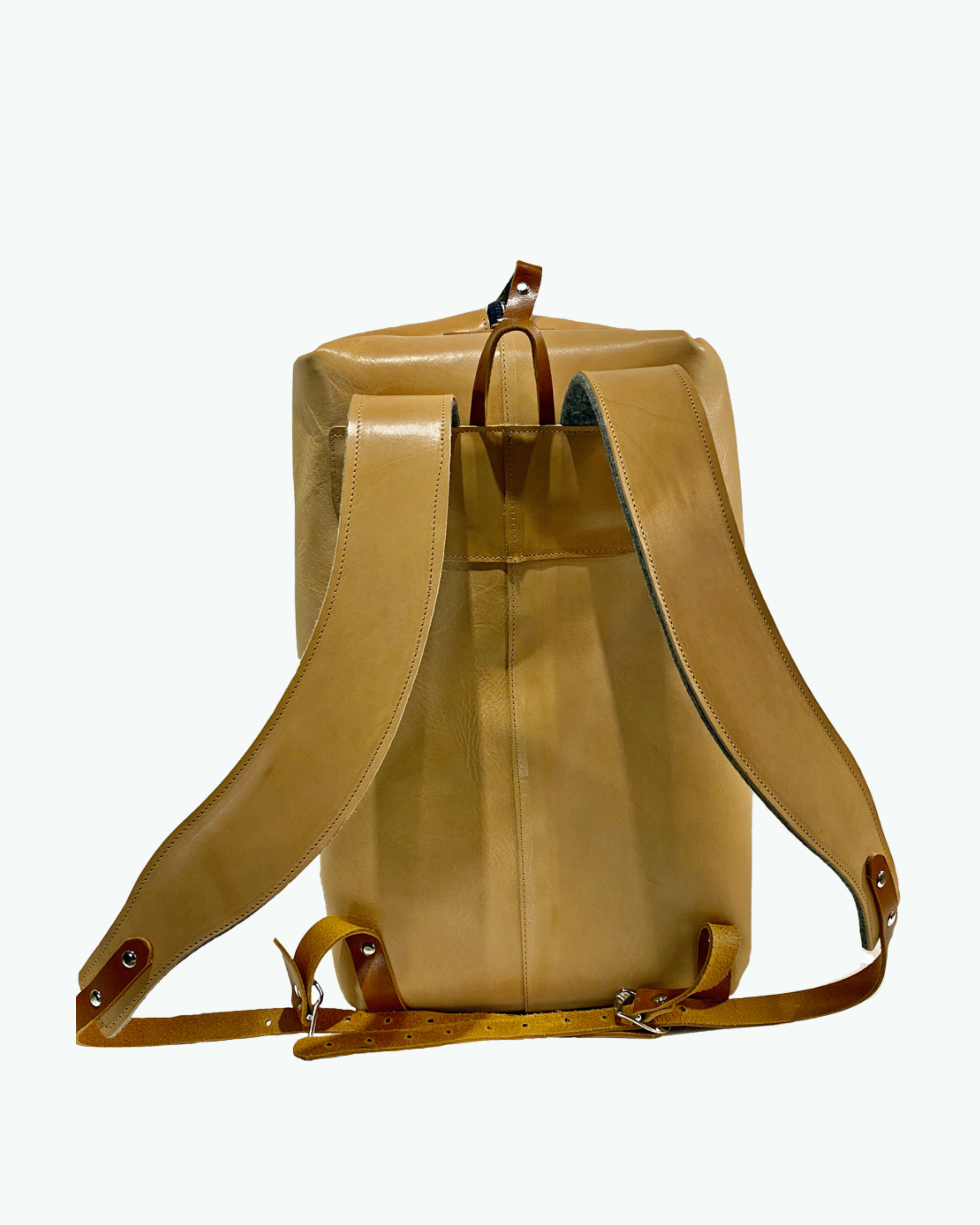 Amber Minimal | Backpack